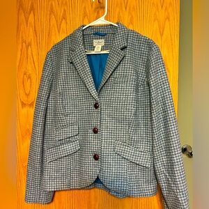 Blue and cream tweed blazer with brown woven leather buttons